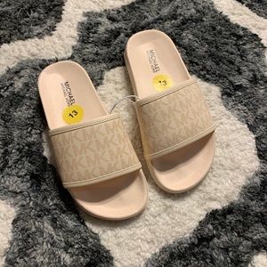 Michael Kors Slides